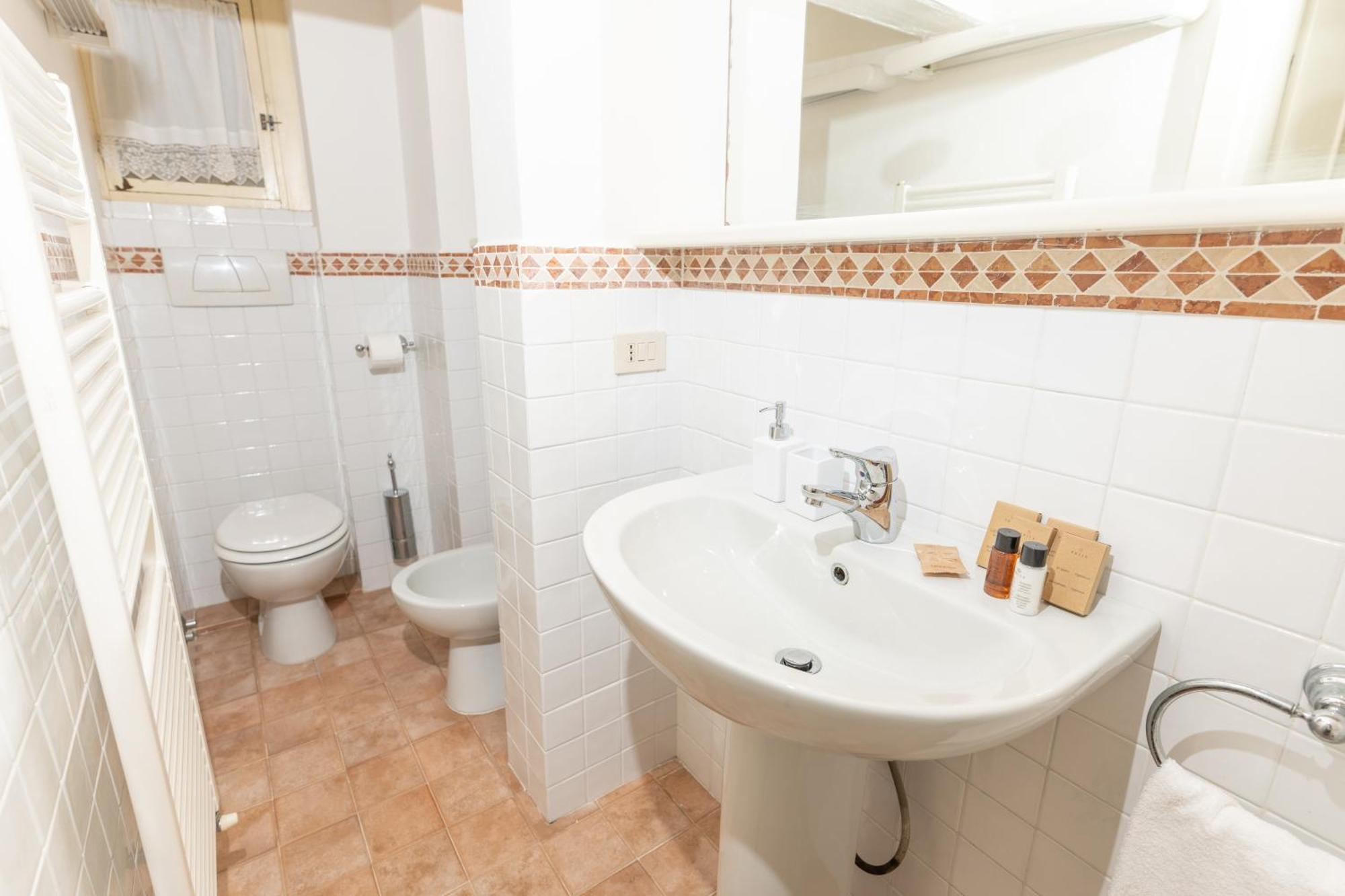 Il Gallo - Charming Apartment In Lucca Heart 卢卡 外观 照片